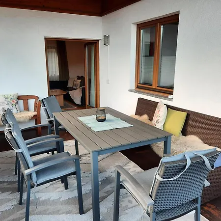 Neurauter Διαμέρισμα *